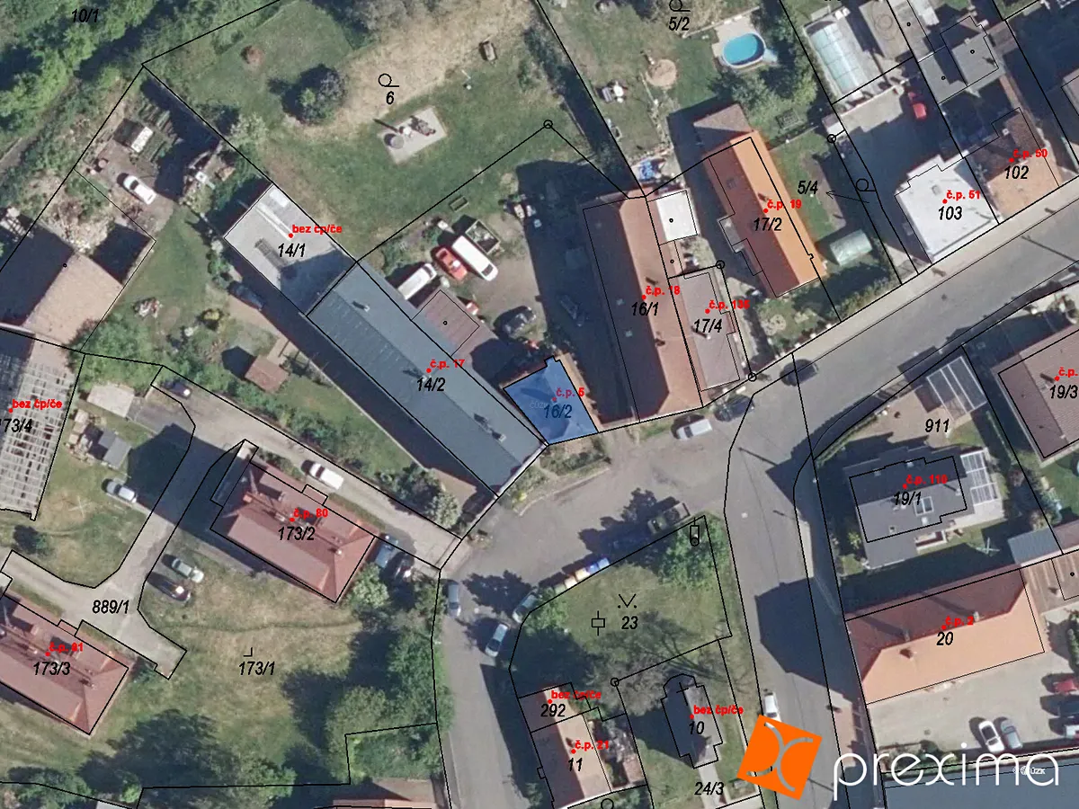 Prodej podílu 1/27 rodinného domu 62 m², pozemek 69 m²